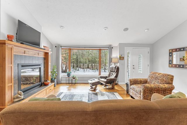 793 W Long Lake Road, Long Lake Twp, MI 49685