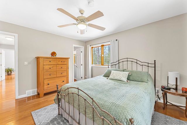 793 W Long Lake Road, Long Lake Twp, MI 49685