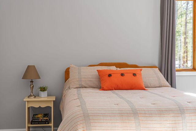 793 W Long Lake Road, Long Lake Twp, MI 49685