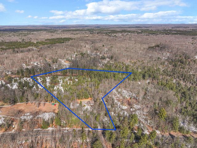 793 W Long Lake Road, Long Lake Twp, MI 49685