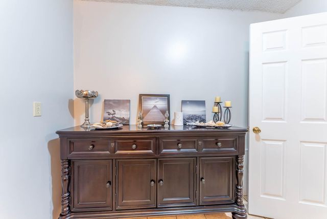 620 N 9th Street, Thayer, MO 65791