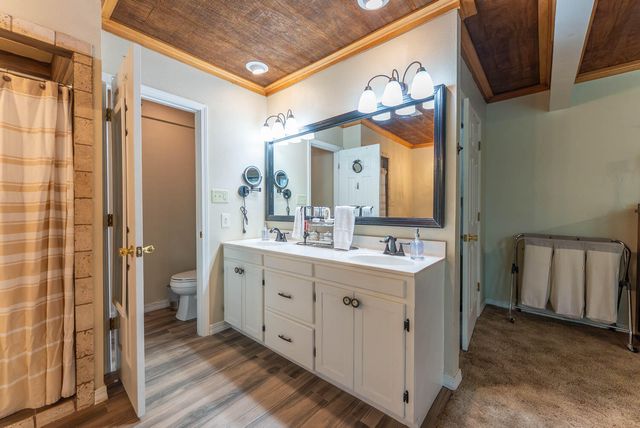 620 N 9th Street, Thayer, MO 65791