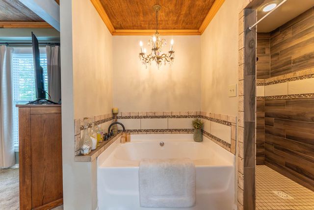 620 N 9th Street, Thayer, MO 65791