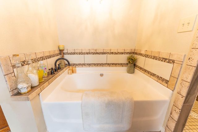 620 N 9th Street, Thayer, MO 65791