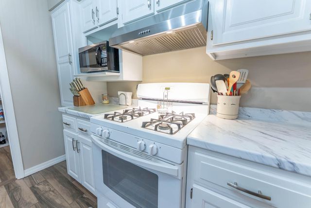 620 N 9th Street, Thayer, MO 65791