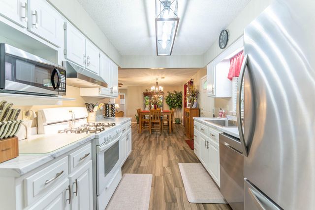 620 N 9th Street, Thayer, MO 65791