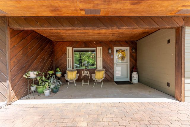 620 N 9th Street, Thayer, MO 65791