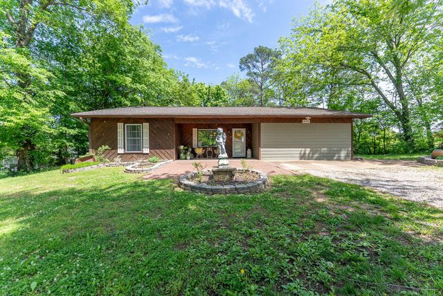 620 N 9th Street, Thayer, MO 65791