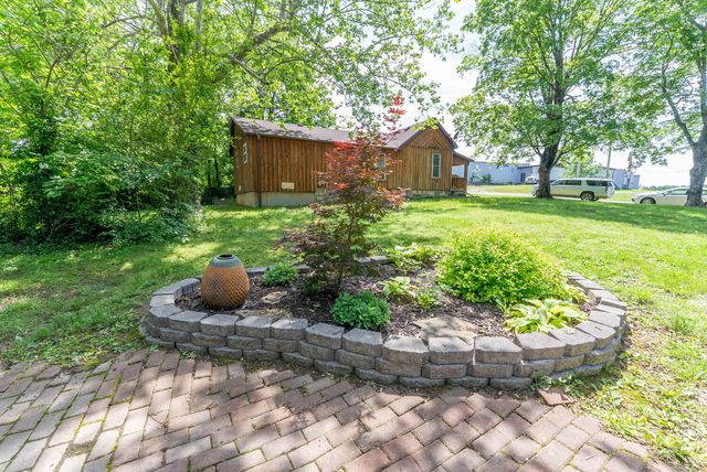 620 N 9th Street, Thayer, MO 65791