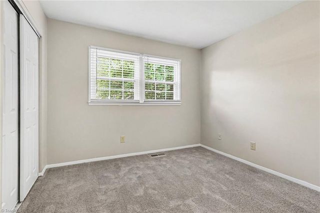 106 Lillian Court, Winston-salem, NC 27103