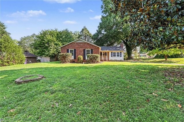 106 Lillian Court, Winston-salem, NC 27103