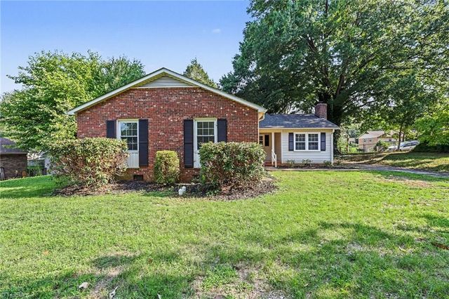 106 Lillian Court, Winston-salem, NC 27103