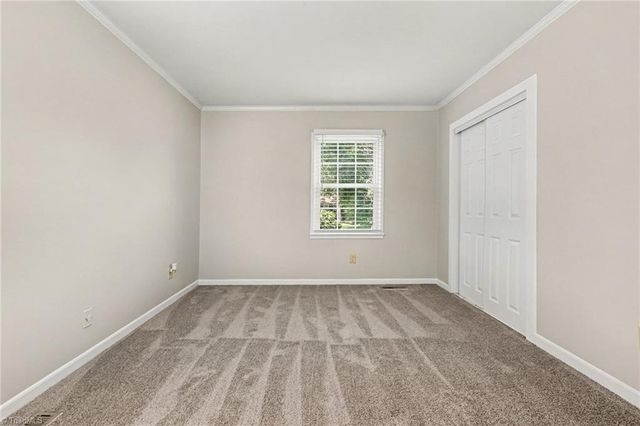 106 Lillian Court, Winston-salem, NC 27103