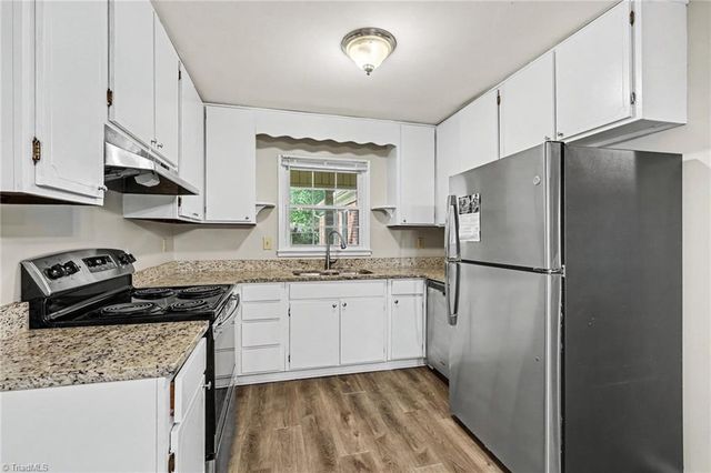 106 Lillian Court, Winston-salem, NC 27103