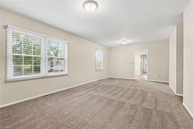 106 Lillian Court, Winston-salem, NC 27103