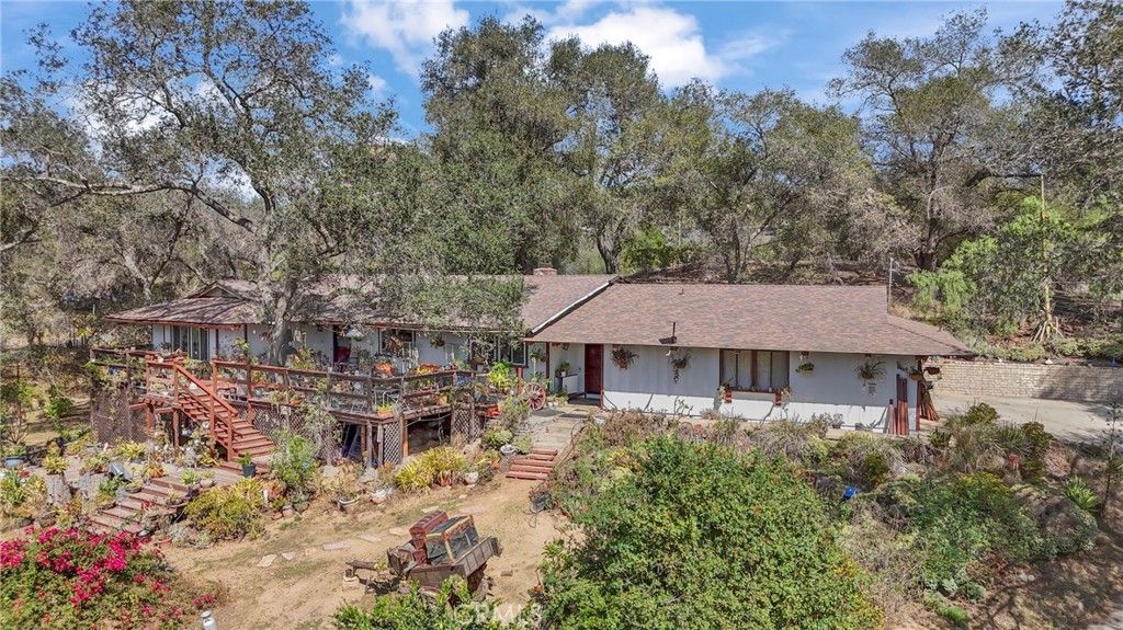 514 S Live Oak Park, Fallbrook, CA 92028 — exterior