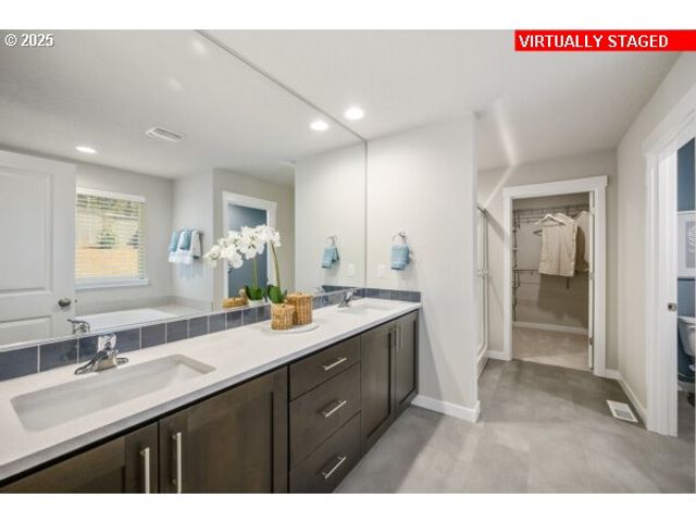 16516 Se PACIFIC CREST TRAIL Pl LT 753, Happy Valley, OR 97086