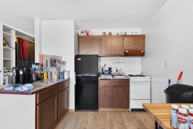 202 E REES STREET, Fond Du Lac, WI 54935