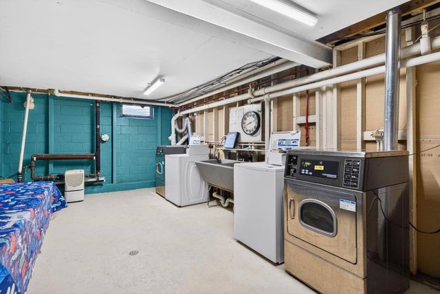 202 E REES STREET, Fond Du Lac, WI 54935