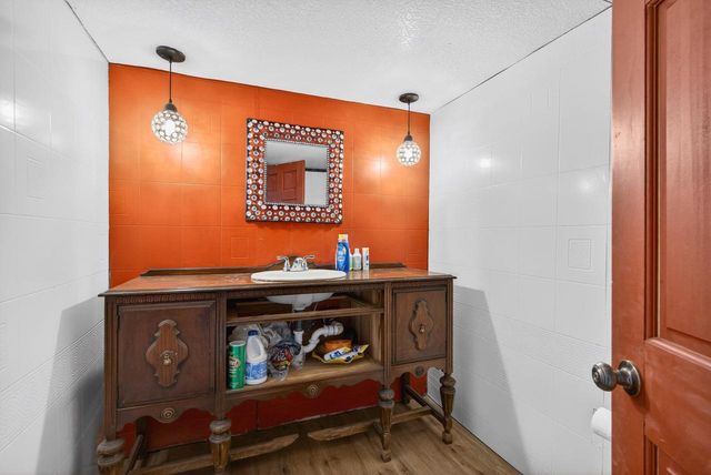 202 E REES STREET, Fond Du Lac, WI 54935