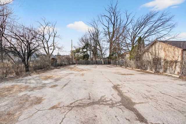 202 E REES STREET, Fond Du Lac, WI 54935