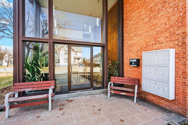 202 E REES STREET, Fond Du Lac, WI 54935