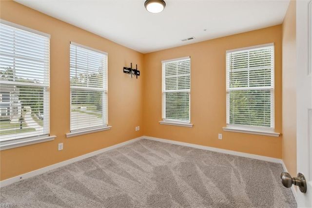 1431 Redoubt RD, Williamsburg, VA 23185