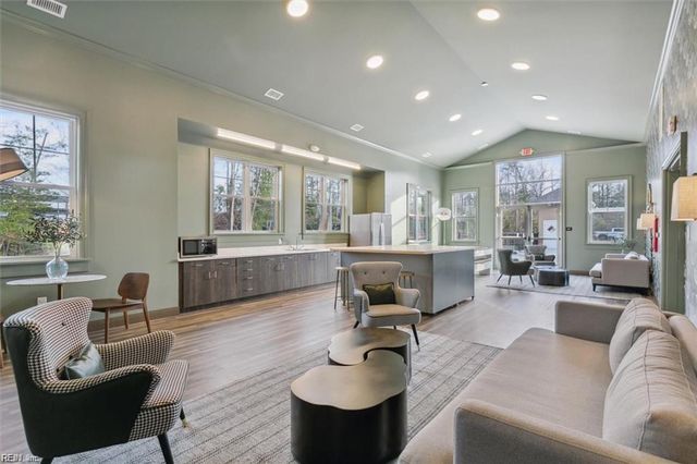 1431 Redoubt RD, Williamsburg, VA 23185