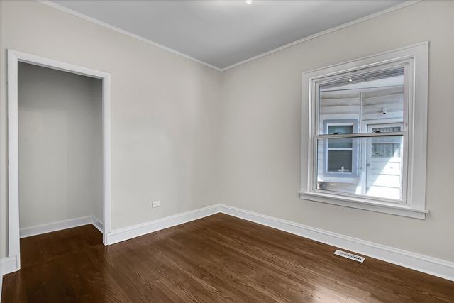 5729 S Campbell Avenue, Chicago, IL 60629