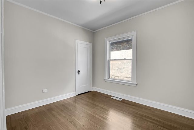 5729 S Campbell Avenue, Chicago, IL 60629