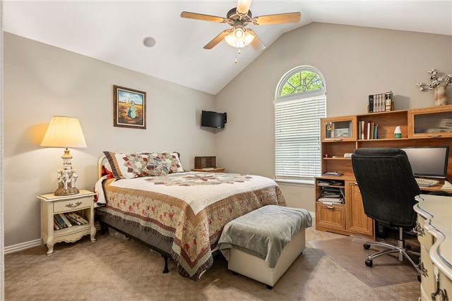 19 Rillington Drive, Bella Vista, AR 72714