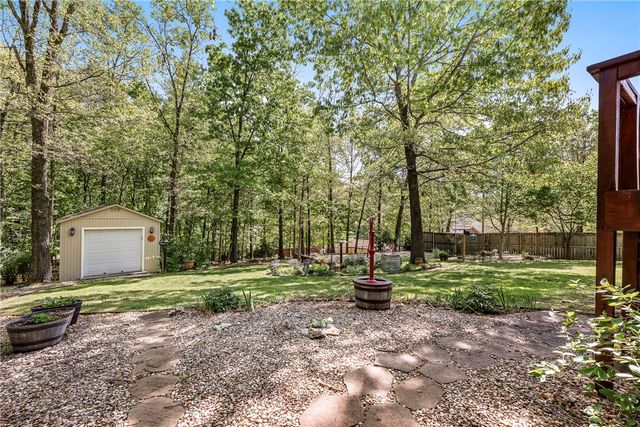 19 Rillington Drive, Bella Vista, AR 72714