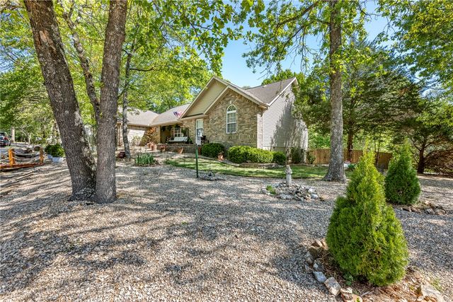19 Rillington Drive, Bella Vista, AR 72714