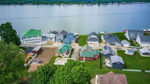 4881 Decker Avenue NE, Thornville, OH 43076