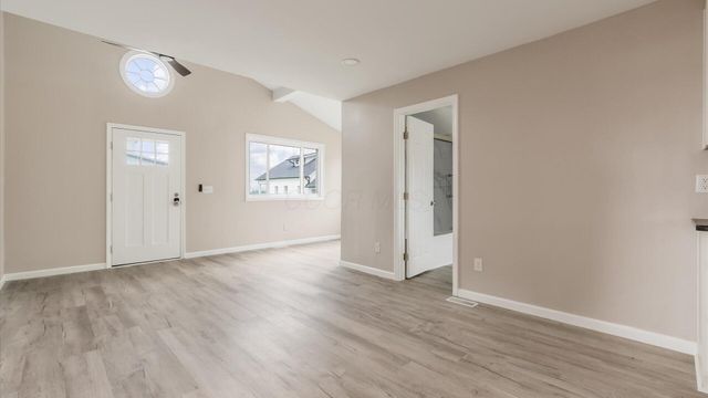 4881 Decker Avenue NE, Thornville, OH 43076