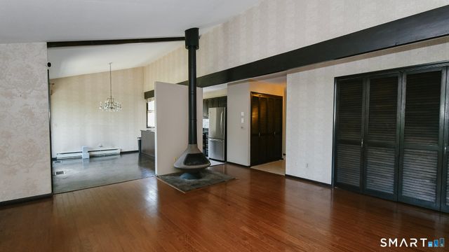 121 Country Squire Drive B, Cromwell, CT 06416