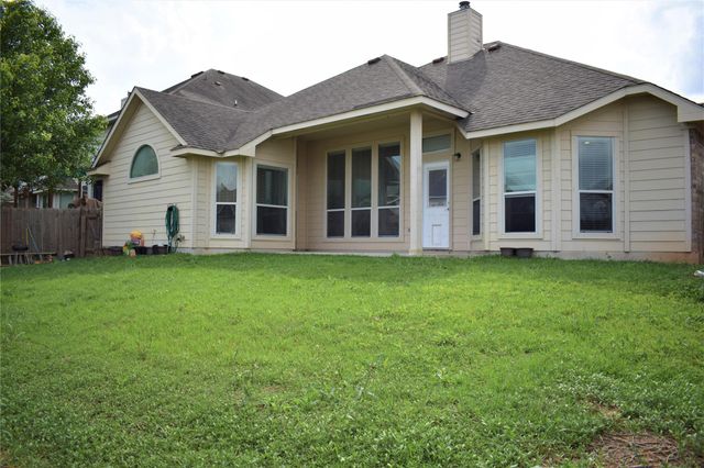 248 Pecanwood S, Kyle, TX 78640