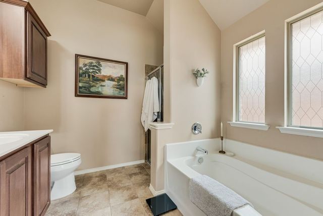 908 Honey Locust Drive, Fate, TX 75087