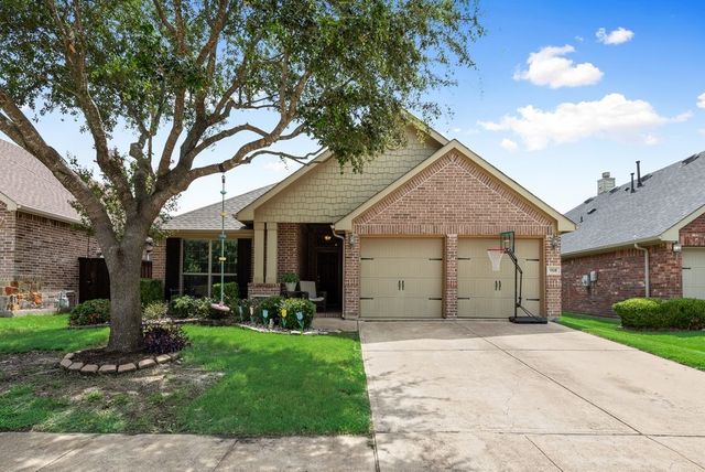 908 Honey Locust Drive, Fate, TX 75087