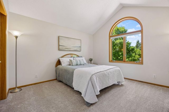 710 Olive Lane N, Plymouth, MN 55447