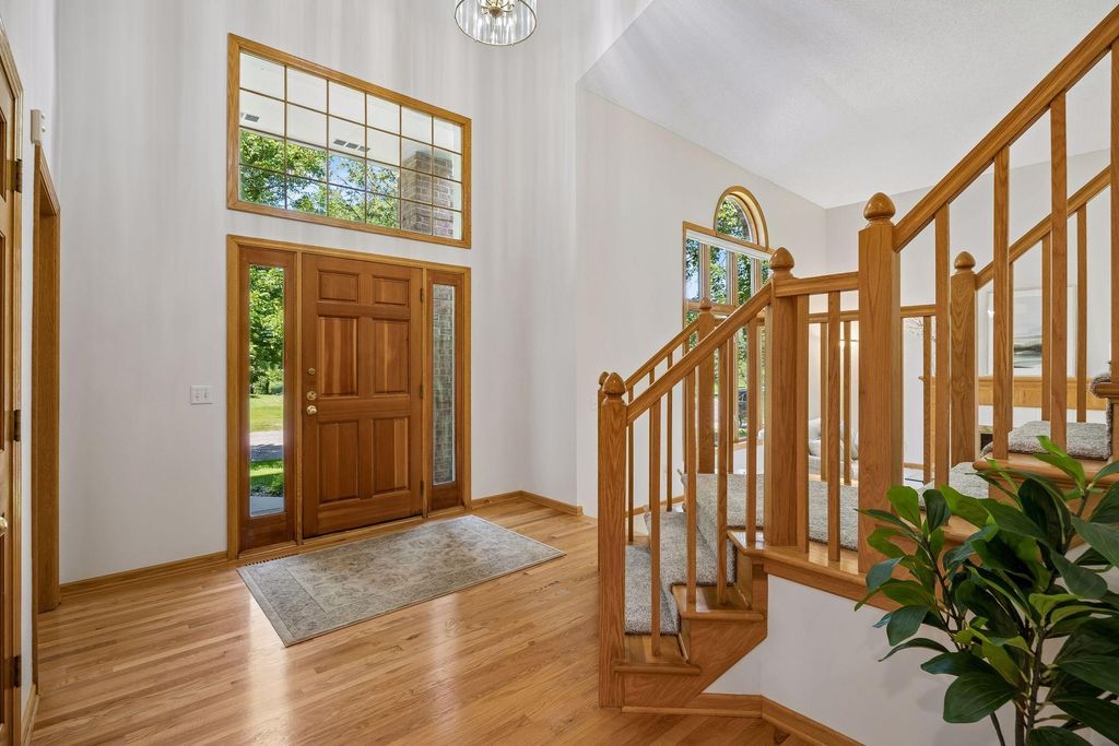 710 Olive Lane N, Plymouth, MN 55447 — photo 5