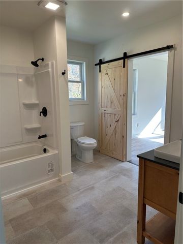 24 Kirby Street, Bainbridge, NY 13733