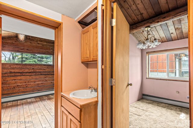 11500 Johns Road, Anchorage, AK 99515