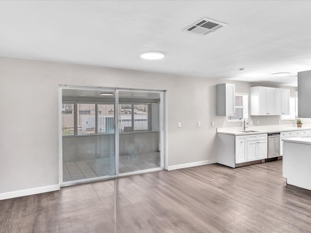 54 SW 16th Street, Dania Beach, FL 33004