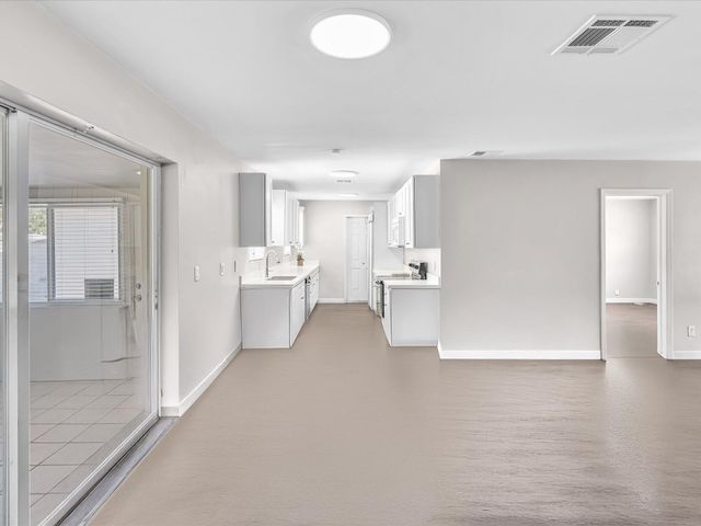 54 SW 16th Street, Dania Beach, FL 33004