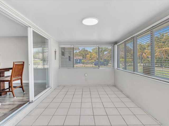 54 SW 16th Street, Dania Beach, FL 33004