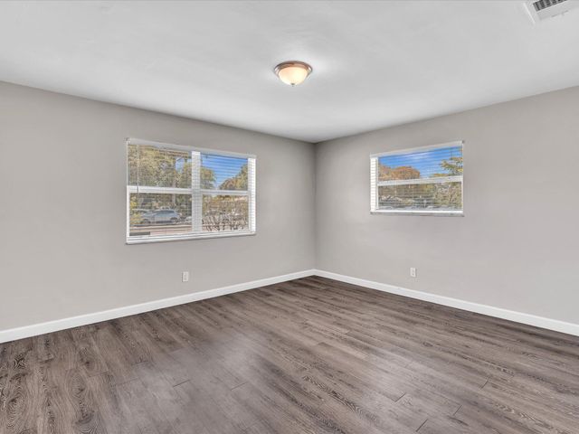 54 SW 16th Street, Dania Beach, FL 33004