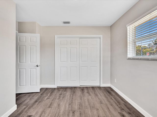 54 SW 16th Street, Dania Beach, FL 33004