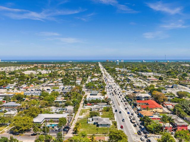 54 SW 16th Street, Dania Beach, FL 33004