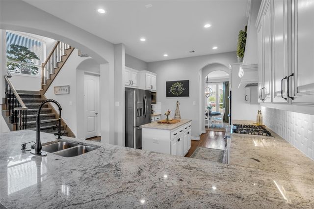 12253 Seagrape Lane, Conroe, TX 77304